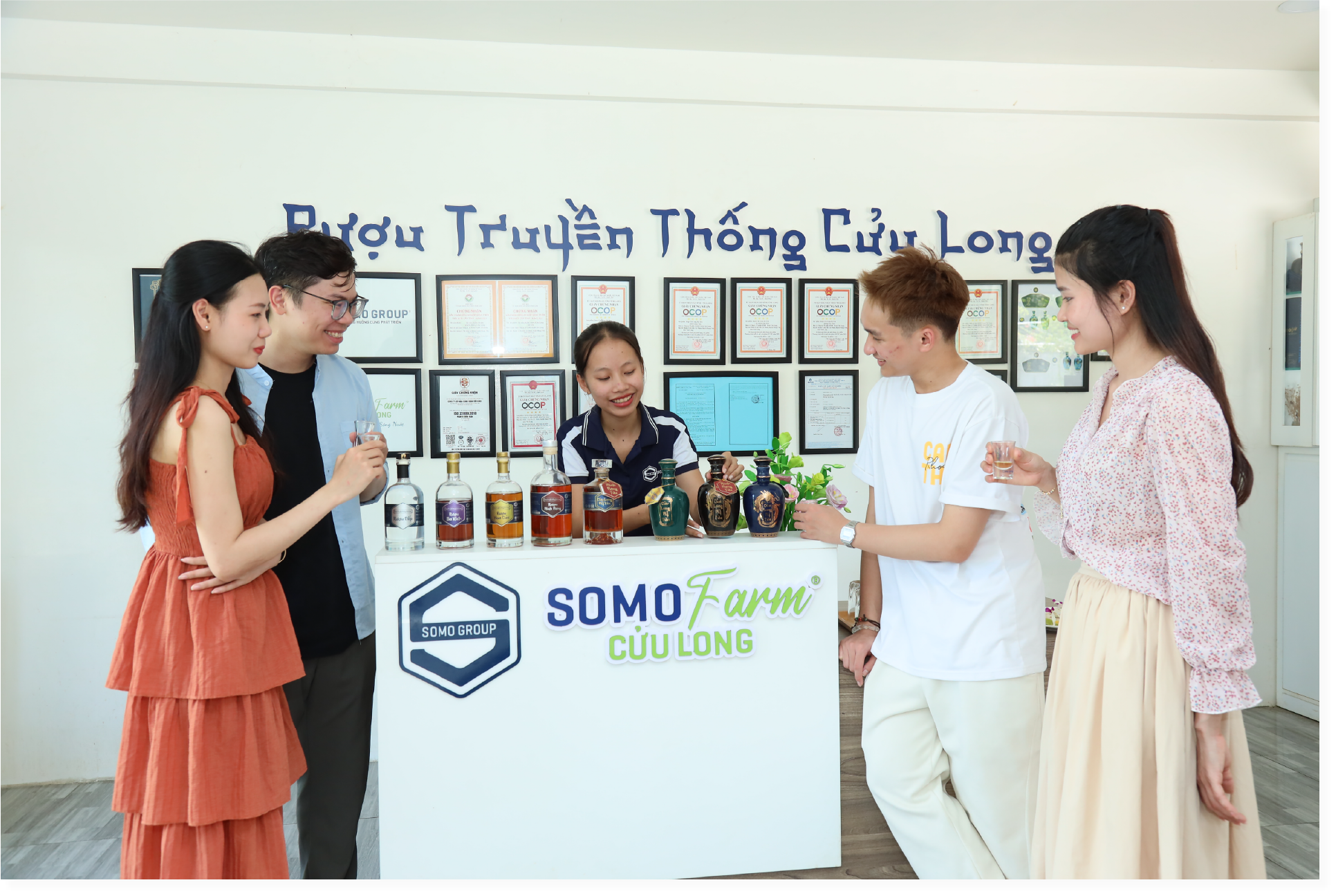 Thu hoạch miệt vườn